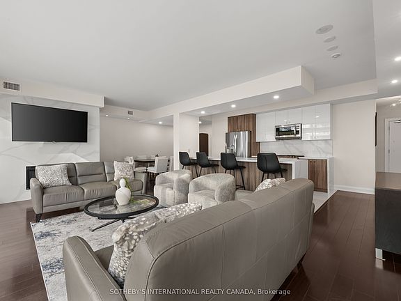 4th image of 438 King St W #1501
