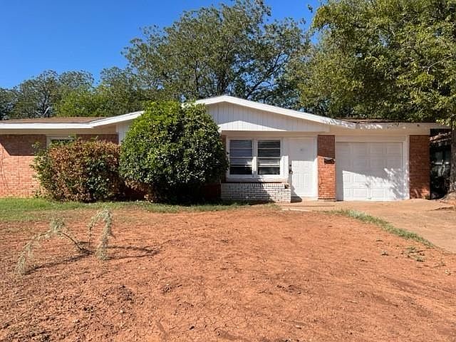 1st image of 1300 Westview Dr