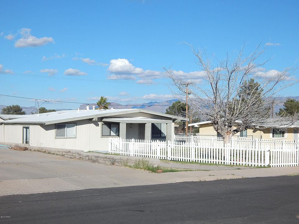 1st image of 207 E Webb Dr