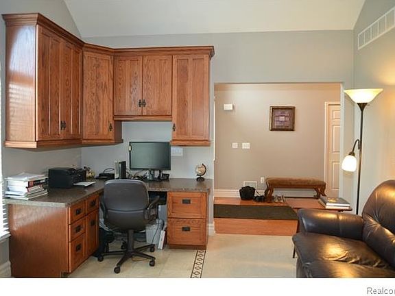 4th image of 26347 Valhalla Dr