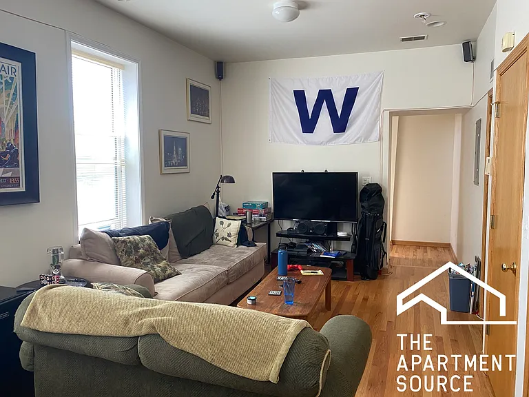 1446 N Leavitt St #2 — Photo 15
