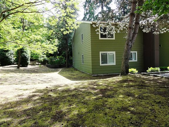 2nd image of 10022 NE 127th Pl APT C-111