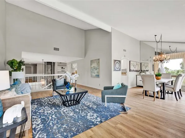 22 Rocky Knl, Irvine, CA 92612