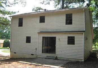 2nd image of 72 Landmark Ln SW