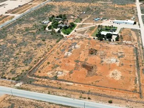 6611 Elkins Rd, Midland, TX 79705