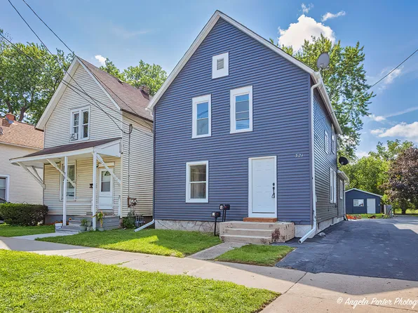 321 Liberty St, Waukegan, IL 60085