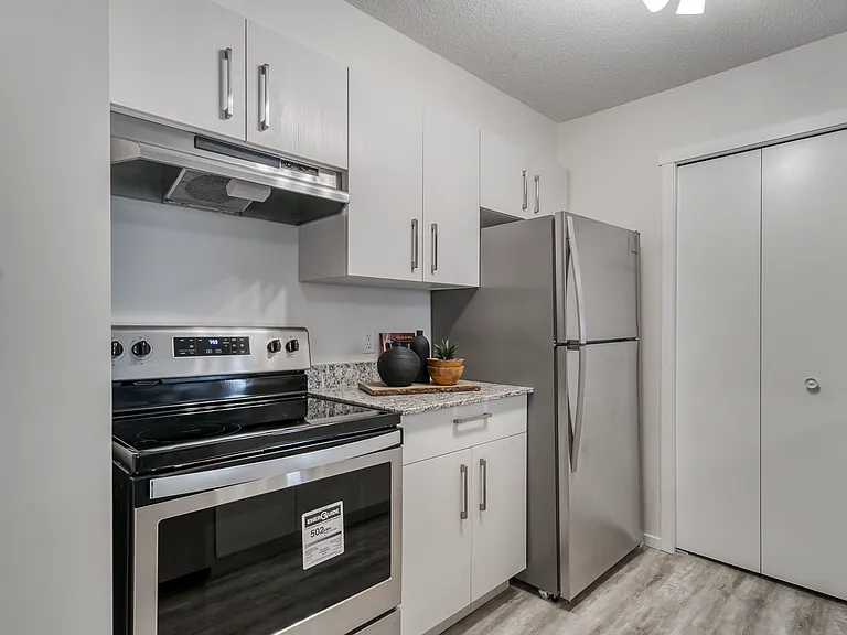 73 Skyview Point Cres NE — Photo 112
