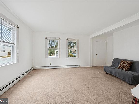 3rd image of 214-216 Beech Rd