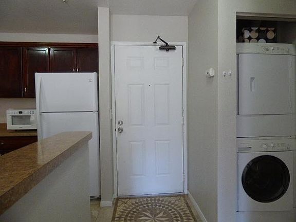 2nd image of 8889 Caminito Plaza Centro #7126