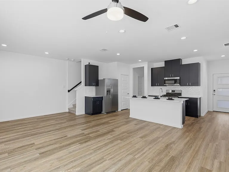 7720 Inwood Grove Ln — Photo 9