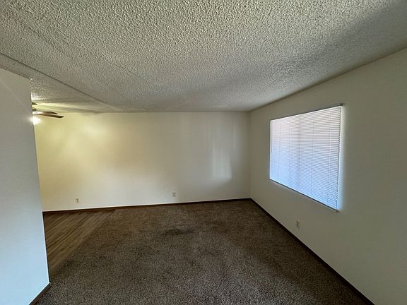 Unit Photo