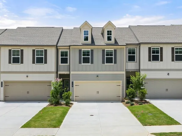 119 Milledge Commons Dr, Milledgeville, GA 31061