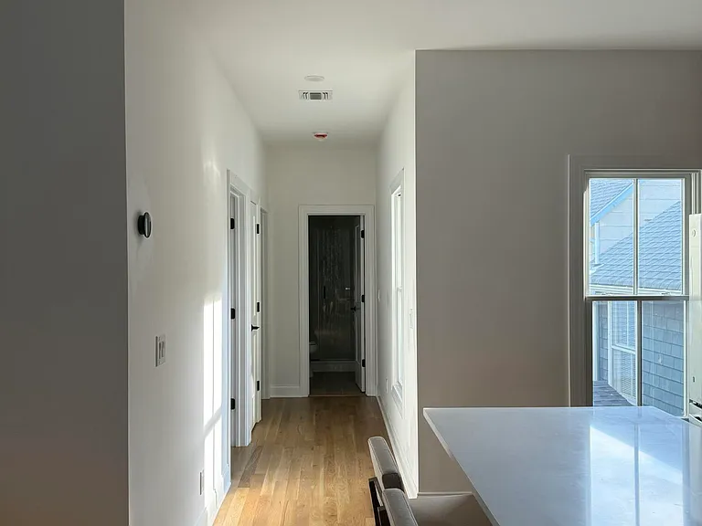 22 Atlantic Ave — Photo 5