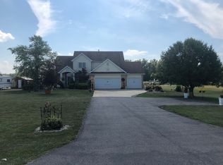 18512 Monroeville Rd, Monroeville, IN 46773