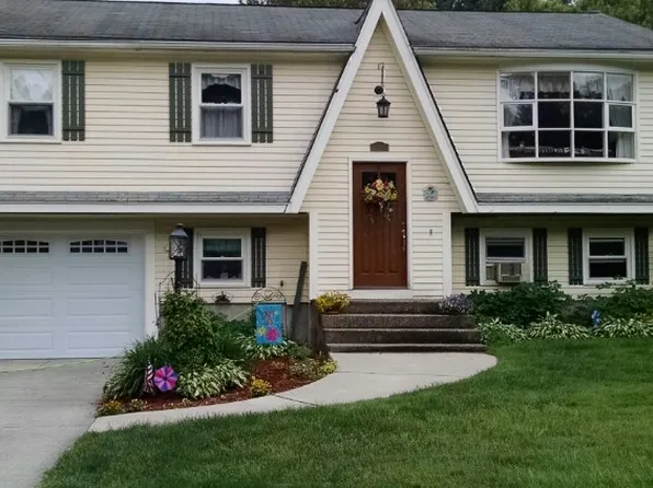 29 Kathy Ter, Feeding Hills, MA 01030