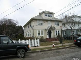 17 Webb Ave, Hempstead, NY 11550