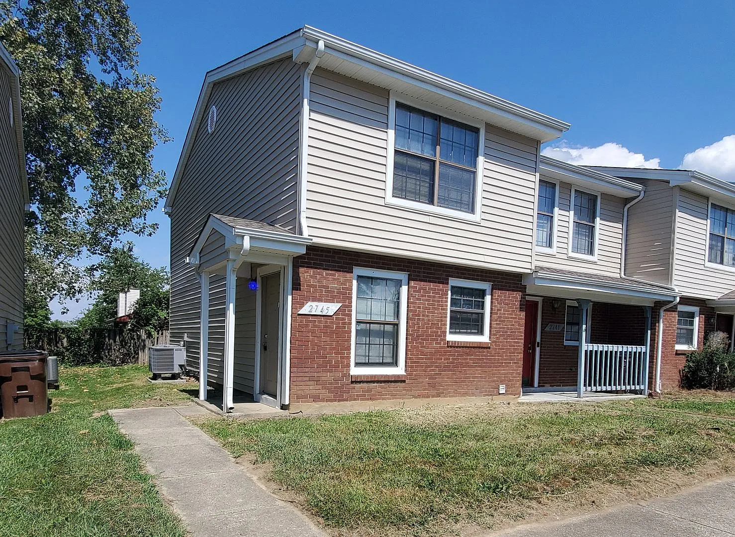 2-bedroom, 1.5-bath townhouse in Miamisburg — Photo 1