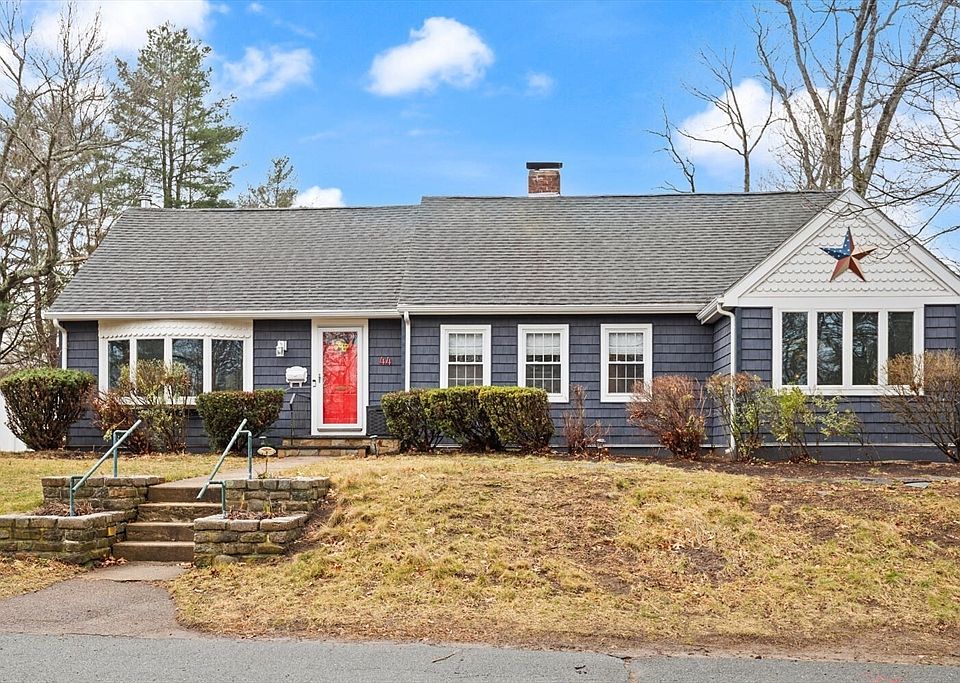 1st image of 44 Hillview Ave