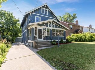 1129 38th St, Des Moines, IA 50311