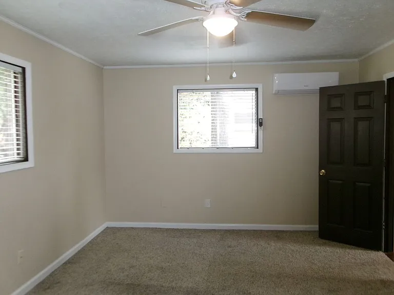 6218 Blynn Dr — Photo 13