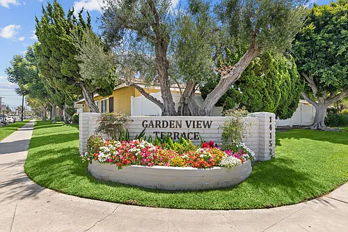 Garden View Terrace Photo 1