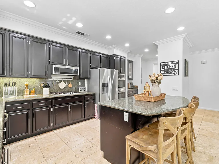 Baccarat Rd — Photo 13