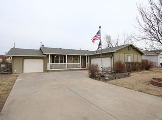 753 Moundview Ave, Salina, KS 67401