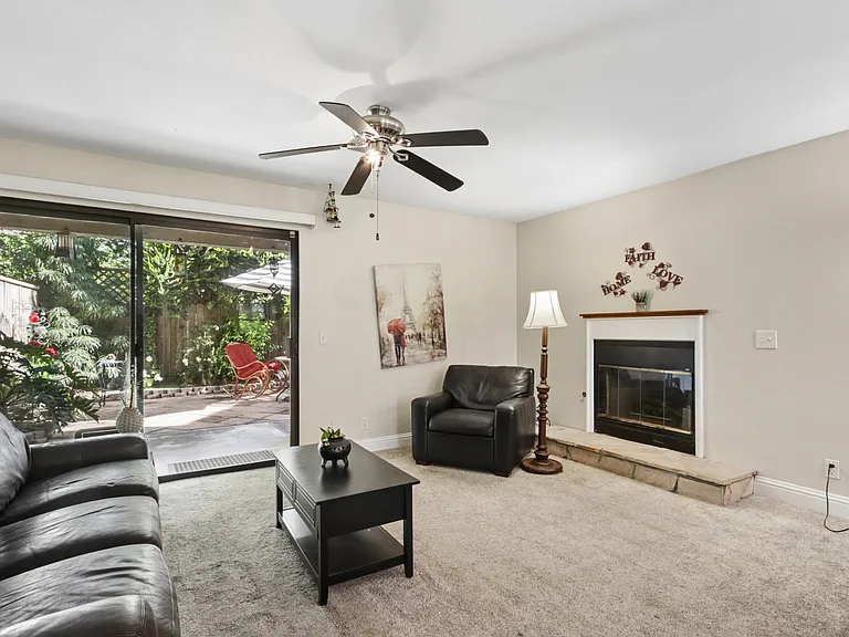 2128 Bueno Dr #30 — Photo 10