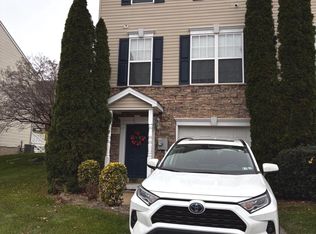 147 Bruaw Dr, York, PA 17406