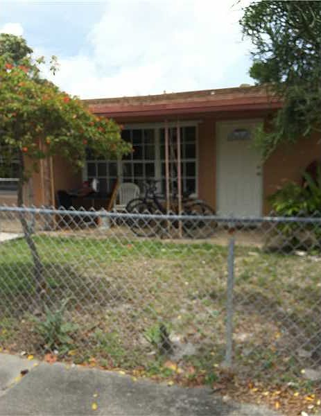 1st image of 1701 NW 8th Ave #1-2