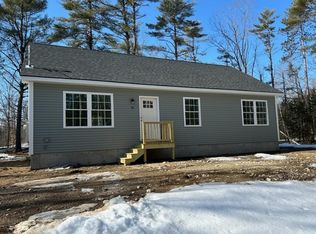 36 Deer Crossing Rd, Limerick, ME 04048