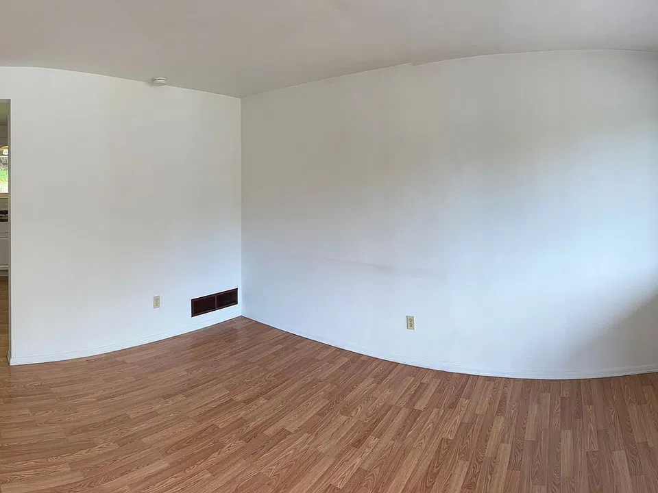 132 Hiram Street