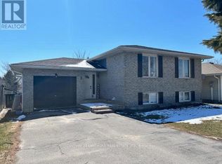 3 1st Ave, Prince Edward County, ON K0K 3L0