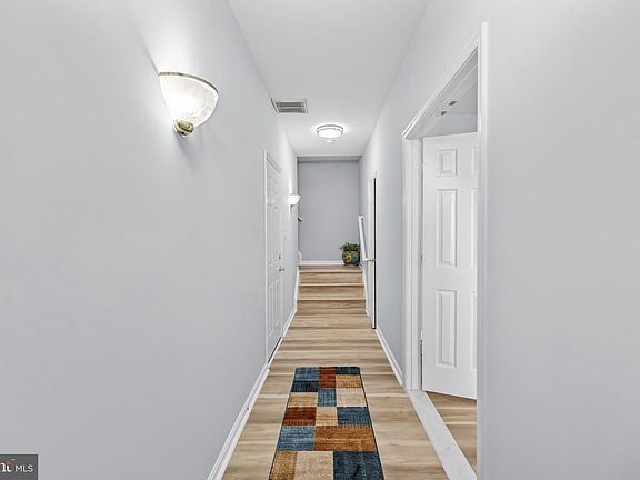3rd image of 2523 Logan Wood Dr