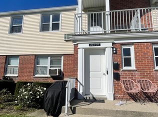 (Undisclosed Address), Oakland Gardens, NY 11364