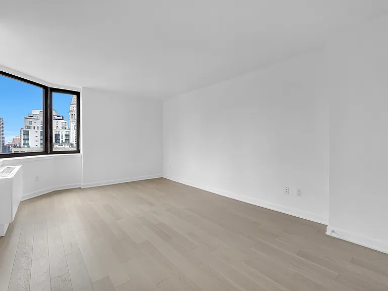 77 W 24th St #27G — Photo 4