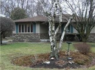 1207 Harrow Rd, Toledo, OH 43615