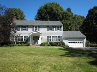 30 Spoonwood Rd, Wilton, CT 06897
