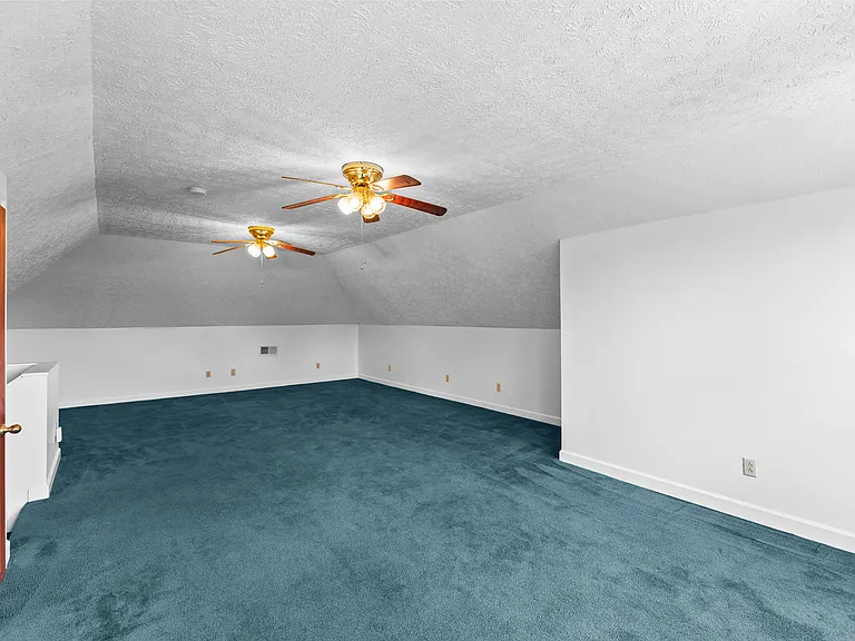 78 Auburn Ave — Photo 34