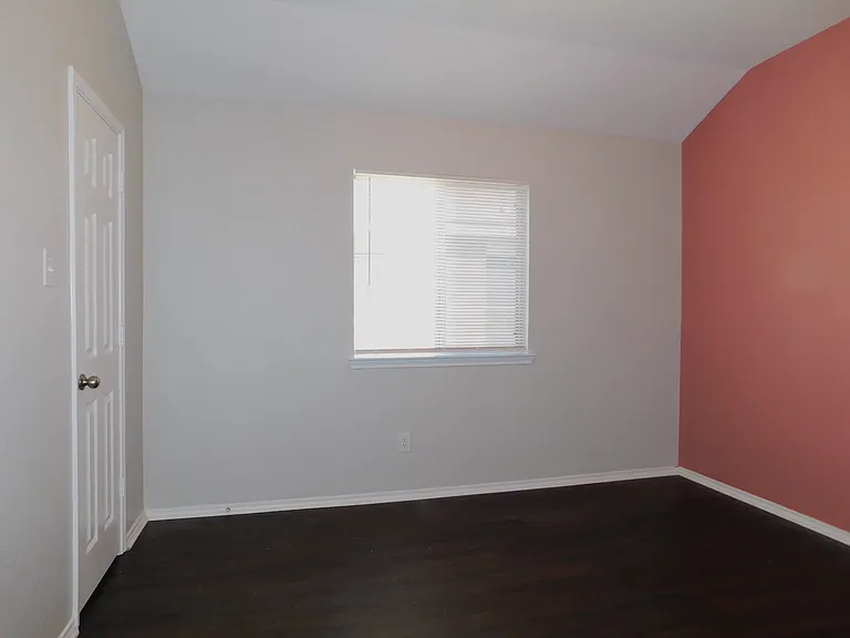 8613 Sagebrush Trl — Photo 17