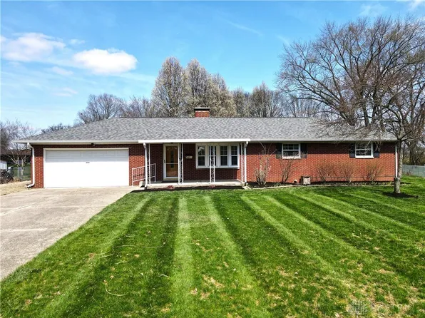 600 Ionic Cir, Enon, OH 45323