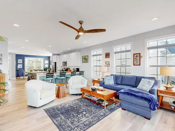 321 Carlton Dr, Milton, DE 19968