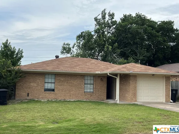 1315 N 10th St, Temple, TX 76501