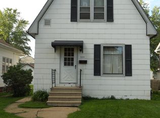 1111 Forest Ave, Waterloo, IA 50702