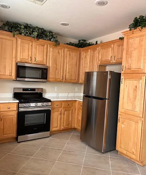 6281 Whispering Creek St — Photo 12