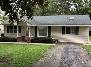 10454 268th Ave, Trevor, WI 53179