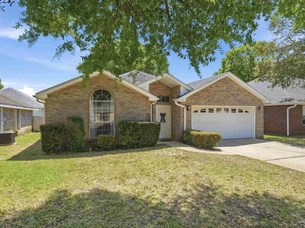 2196 Topaz Ct, Fort Walton Beach, FL 32547