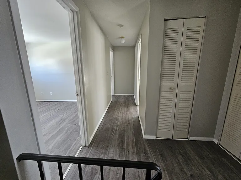 610 1/2 Sunflower Dr — Photo 18