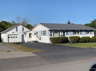 135 Chamberlain St, Brewer, ME 04412