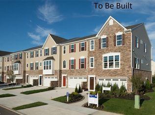 1182 Bean Ln, Akron, OH 44313